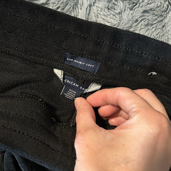 American Eagle, size small. Black joggers. - Picture 2 of 5